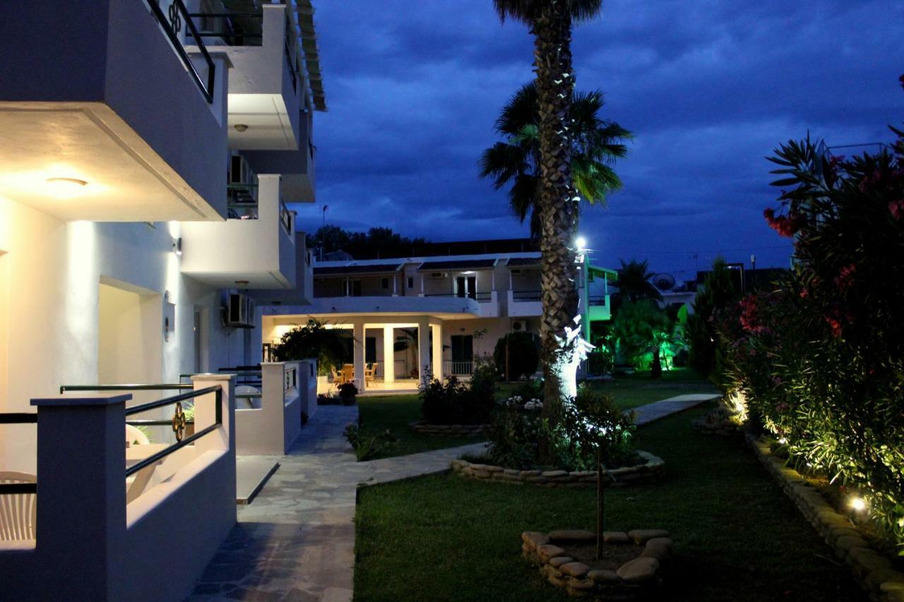 Cavos Beach House Kávos Exterior photo